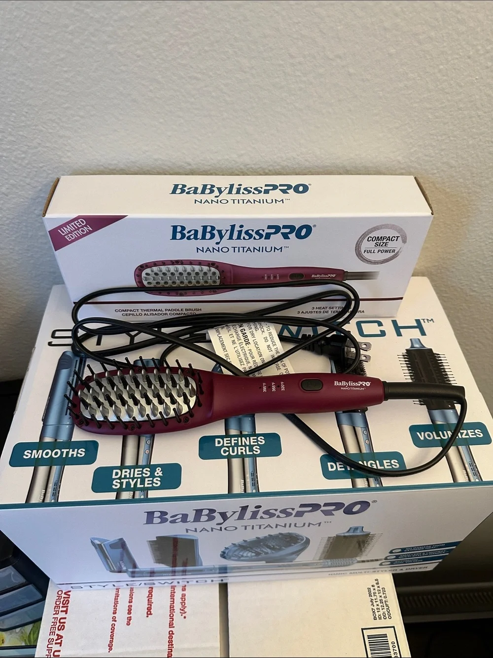 BaBylissPRO Style/Switch Ionic Multi-Styler & Dryer & babyliss paddle brush.